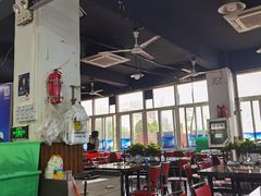 大堂-皖北巫氏三胖地锅鸡(长淮总店)