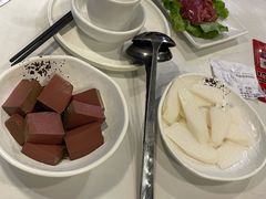 -德林酸菜鱼火锅(南丹店)