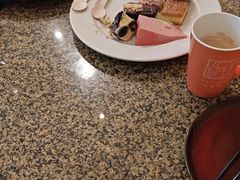 -怡咖啡海鲜自助餐厅(浦东香格里拉店)