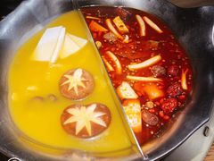 台式麻辣锅-湊湊火锅·茶憩(杭州湖滨银泰in77店)