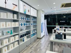 -荣耀授权专卖店(黄浦浙江中路店)