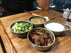 -俏湘私房菜(国贸店)