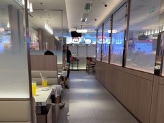 -海底捞火锅(杭州庆春路夜宵主题店)
