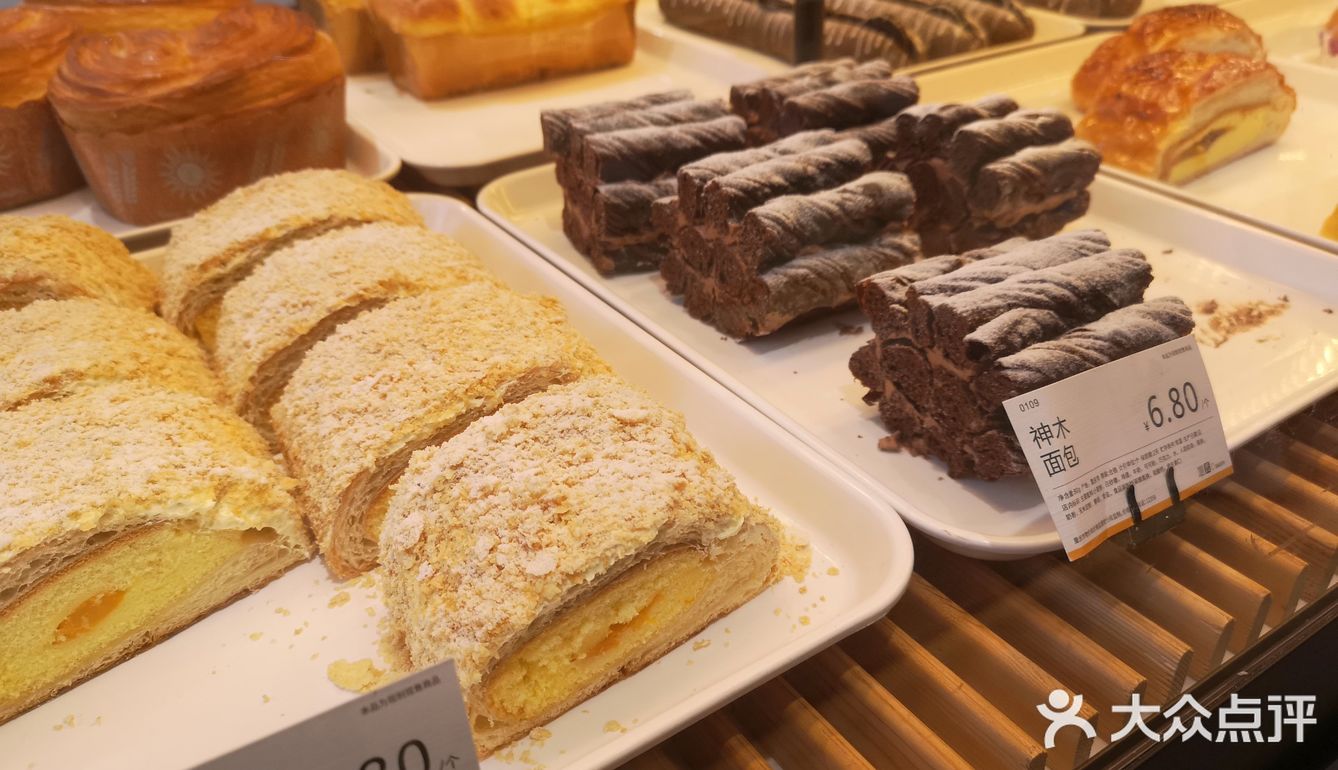 玉米三明治,水果缤纷蛋糕,每次都吃到光盘