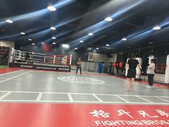 -格斗兄弟搏击健身训练馆(望京店)