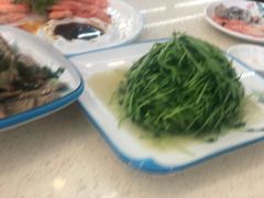 -渔中舟海鲜大排档(普陀沈家门店)