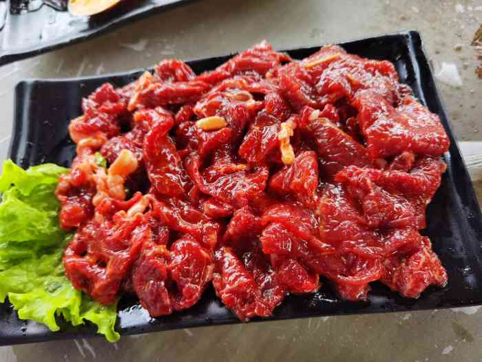 三千里烧烤-"并没有去吃那些有名的集安火盆烧烤,在搜饭.