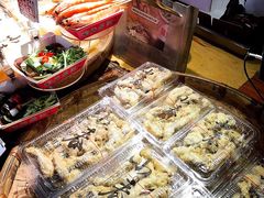 -小春糕渣、卜肉、照烧皮蛋