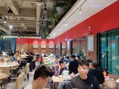 大堂-永红源啤酒·烧烤·海鲜·大排档(青特城店)