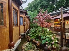 -小隐院子·庭院餐厅(大学城后湖店)