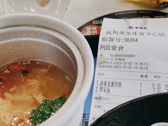 -老娘舅餐厅(黄龙体育中心店)