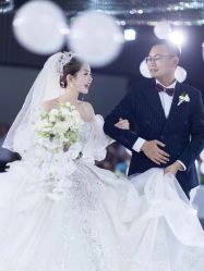 -FAIRY婚礼跟拍工作室