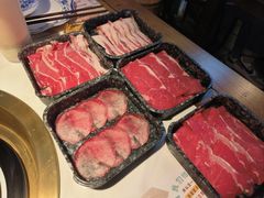 -哥老官重庆美蛙鱼头(日月光店)