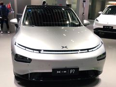 -小鹏汽车体验中心(苏州龙湖狮山天街店)