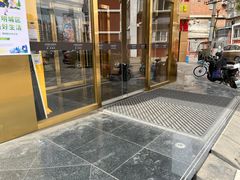 -喆·啡酒店(北京劲松双井地铁站店)