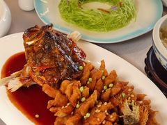 -RIVIERA 松鹤楼(外滩店)