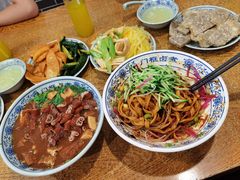 -门框胡同百年卤煮(新街口店)