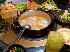 -凤园椰珍·臻品椰子鸡(保利时光里店)