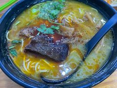 -志权牛肉面(灵山路店)