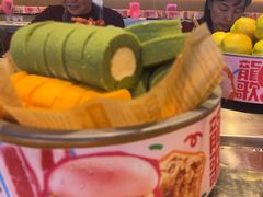-龍歌自助小火锅(市北CBD万达店)