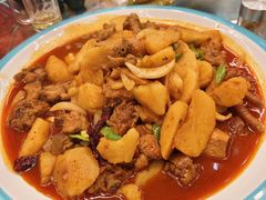 -乡村馕坑肉·烧烤·新疆菜·本地人更爱吃(阿勒泰首店)