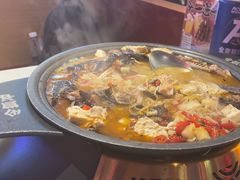 -令狐冲·炭烤活鱼(宝龙店)