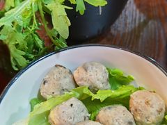 -虾弄弄海派小龙虾·牛羊蝎子火锅