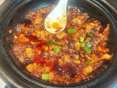 -万重锦·人文川菜馆(骡马市店)