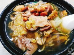 -阿芬卤面(花巷店)
