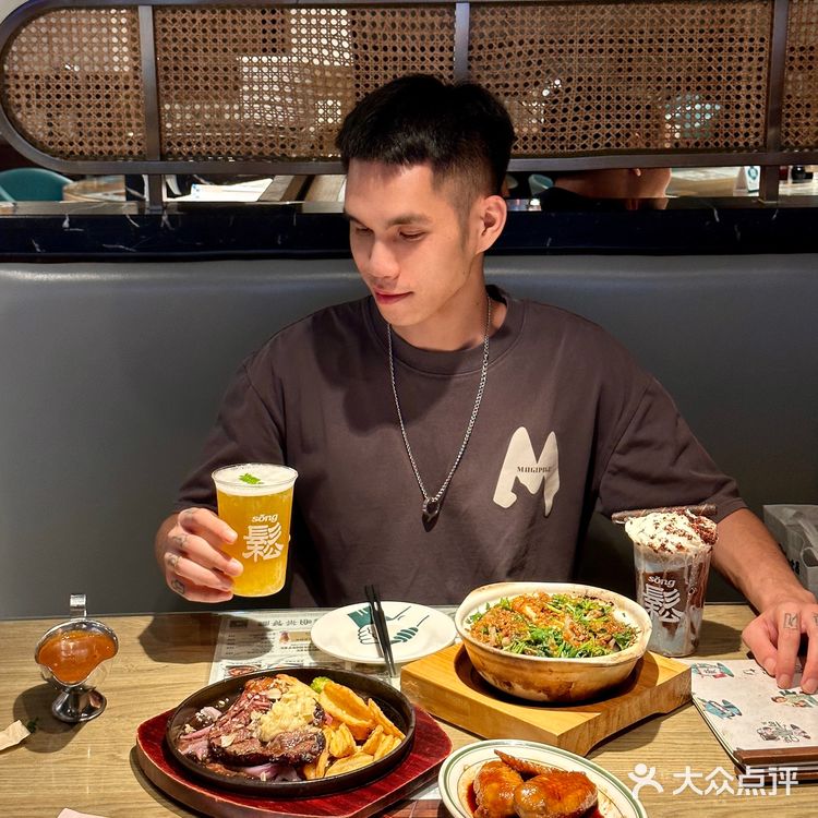 在东莞！！认准这家港式茶餐厅就对了！！