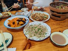 -虹海圣肉饼店家常菜馆