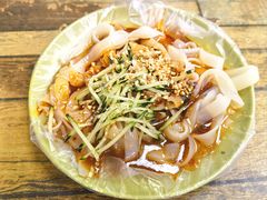 -艾力江和田馕坑烤肉店