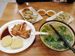 -小姜锅贴(凤凰街店)