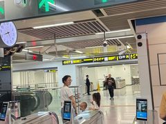 -华西坝(地铁站)