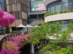 -瑞虹新天地月亮湾