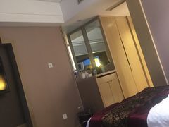 -南京双门楼宾馆(盐仓桥地铁站阅江楼店)