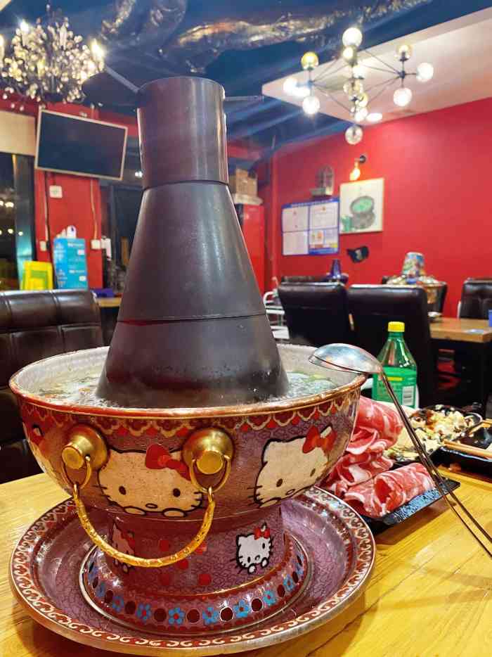 局气铜锅(湘江道店)-"非常棒,值得推荐,不过夏天吃火锅的是少,.