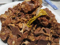 大梁骨-吉同饭店(绿地·香榭丽公馆店)