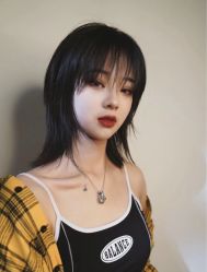 -变画·发型STUDIO