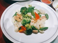 罗汉斋-北平食府(马鞍山路店)