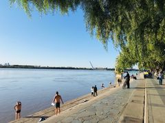 -人民防洪胜利纪念塔