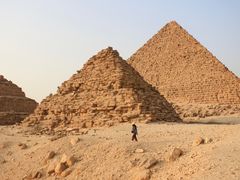 -吉萨金字塔群