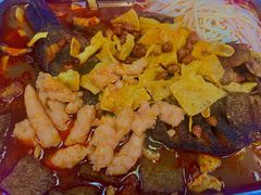 -在巷子里的烤肉店·螺蛳粉烤鱼·牛蛙(和美城店)