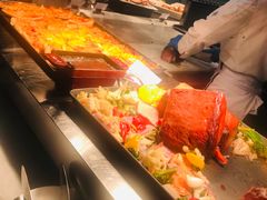-飨食汇全日制餐厅·昆山皇冠假日酒店(九方店)