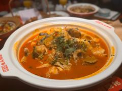 -魏铭鱼头捞饭(晋阳路店)