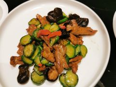 小脆瓜炒雪花猪肉-闽和南(深圳万象城店)