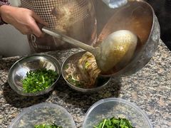 -正宗杨记普洱酸醋米线(总店)