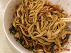 -黑八私房老北京炸酱面