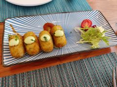 炸松露蘑菇丸子-帕歌西班牙餐厅paco tapas