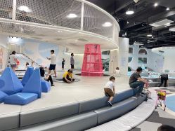 -MINI MARS KIDS CLUB亲子家庭中心(长宁天山店)